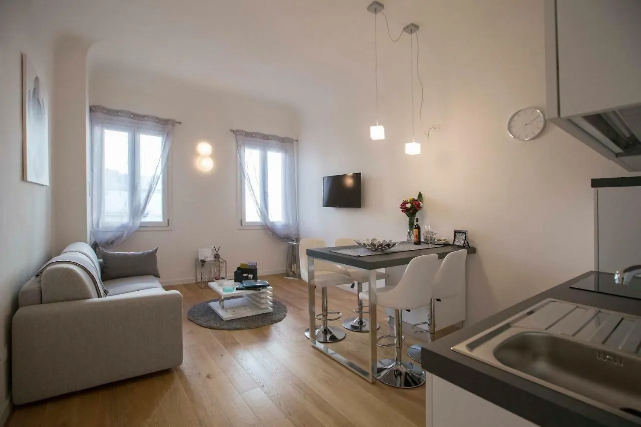 Apartment Ariento Suite فلورنس